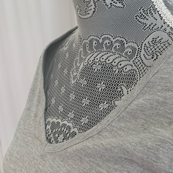 basic gray top - Picture 3 of 4